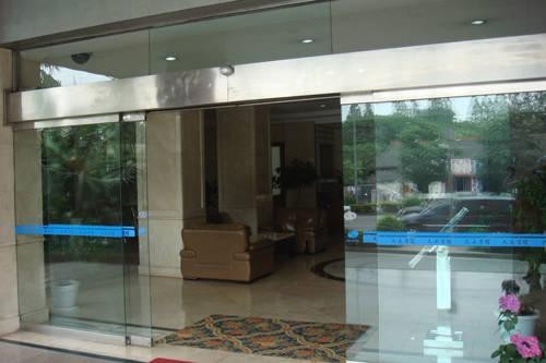 How many days will it take to install automatic glass sensitive door in Dongguan Dalang