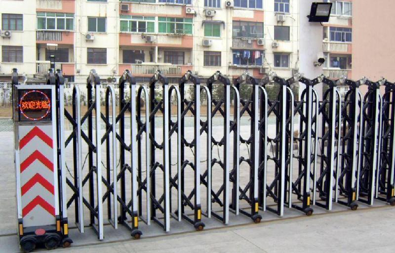 Develop retractable door maintenance plan for Guangming Xiuyuan Primary school
