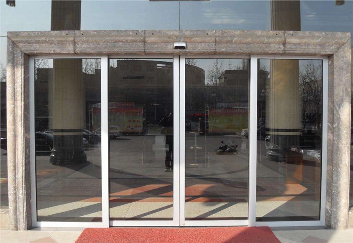 Can automatic glass doors use aluminum alloy frames
