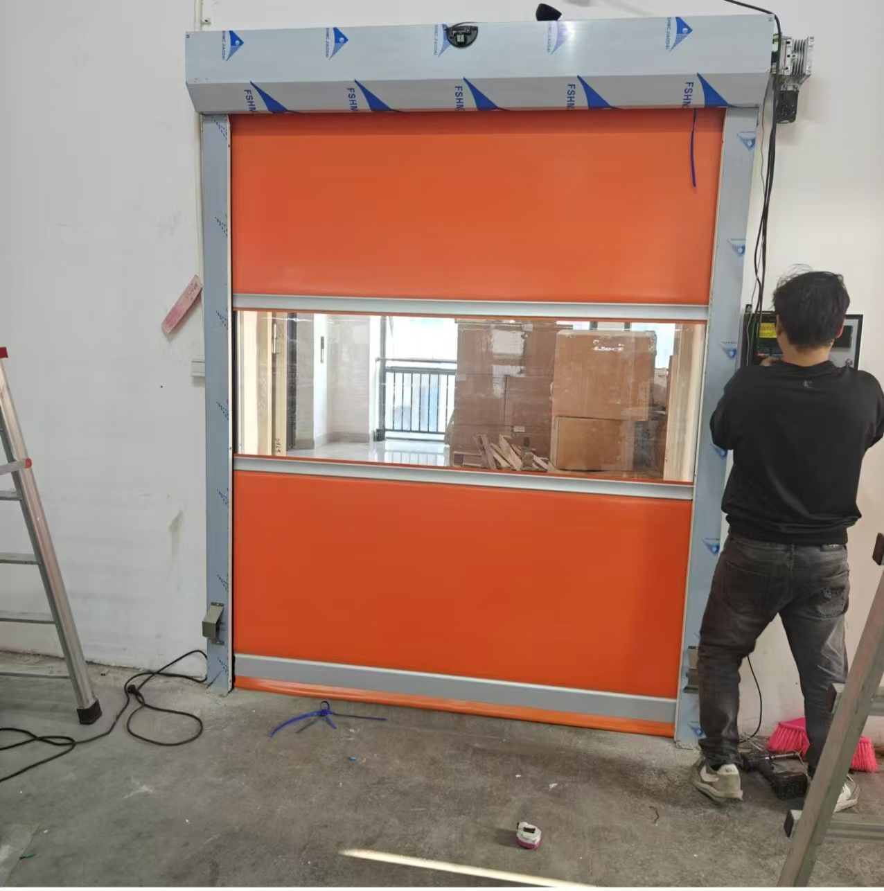 The top choice for automatic doors in dust-free workshops from the origin manufacturer